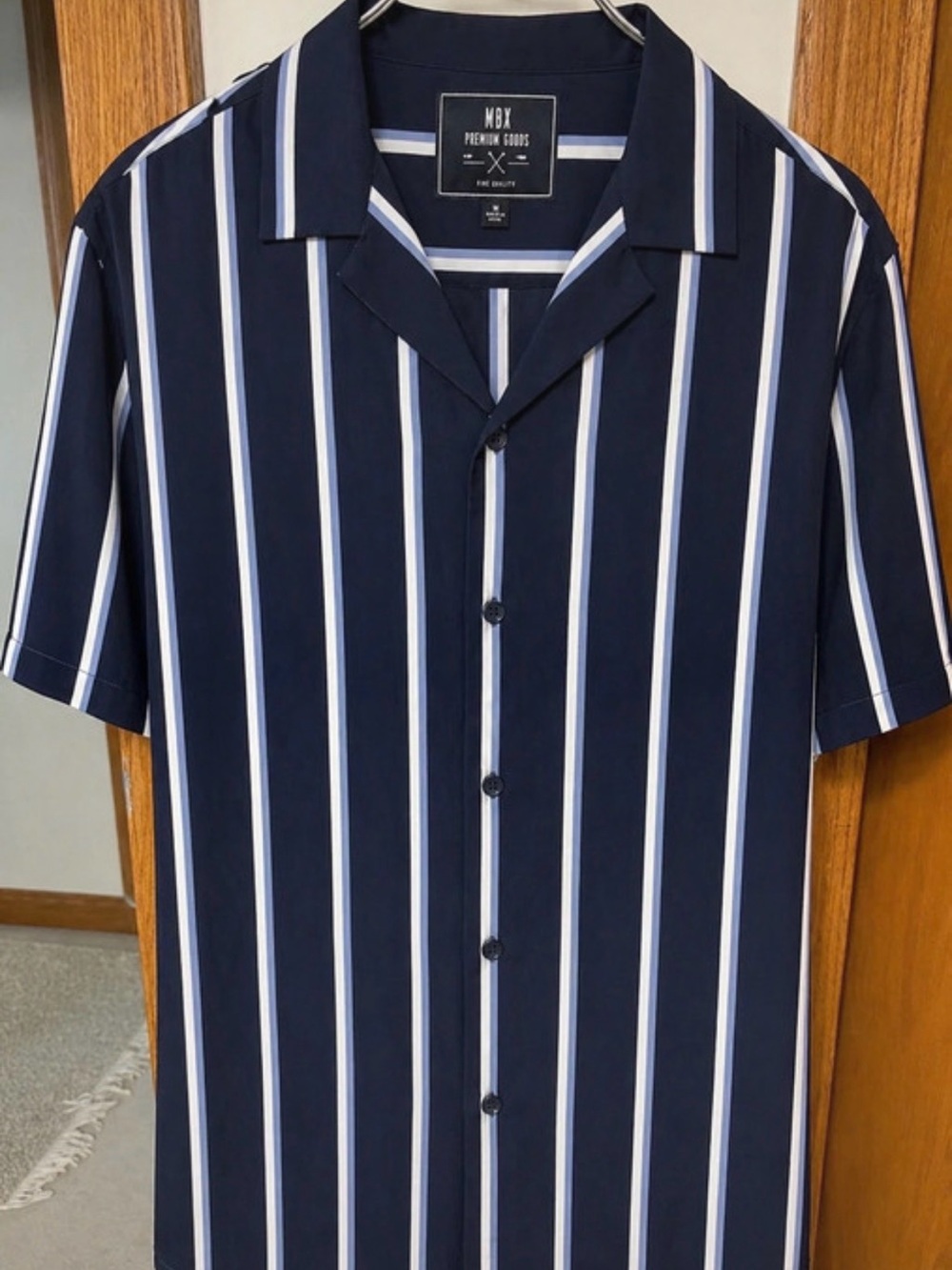 Men’s Navy Blue Vertical Stripe Short-Sleeve Shirt